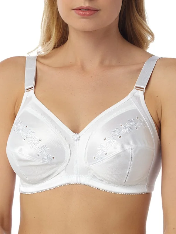 trendy boyshorts underwear-Embroidered Full Cup Bra - White