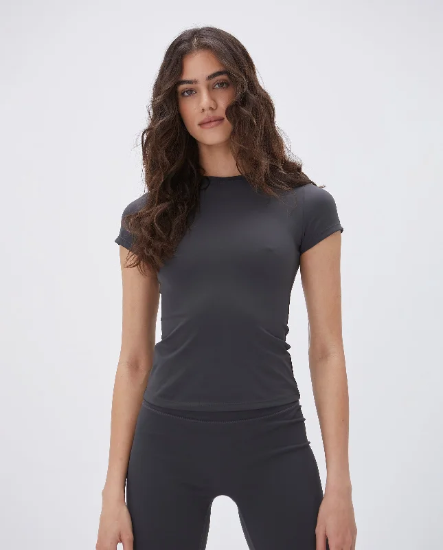 invisible panty line-Ultimate Short Sleeve Top - Graphite Grey