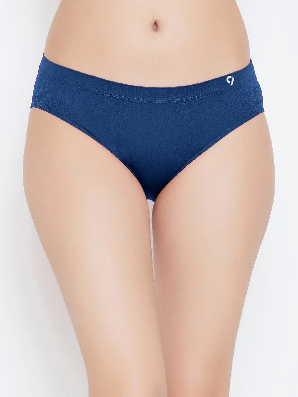 men’s performance briefs-Seamless Solid Bikini Panty Mid Brief - Navy